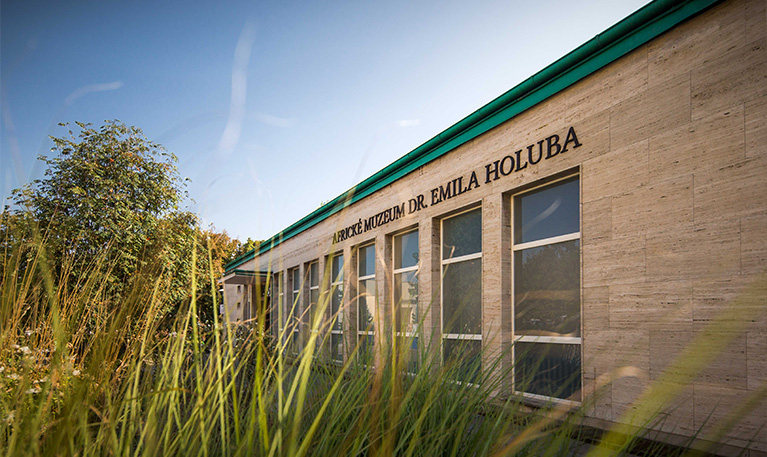 Zadní pohledna na Infocentrum Holice