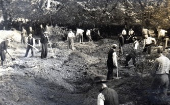 Společný pohřeb padlých 2