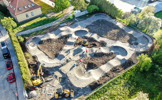 Zobrazit obrázek: Velosolutions Holice Czech Republic Pumptrack Photo 2 1030X579